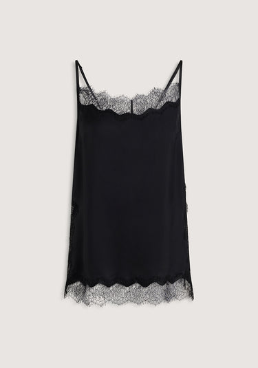 Novel Cami