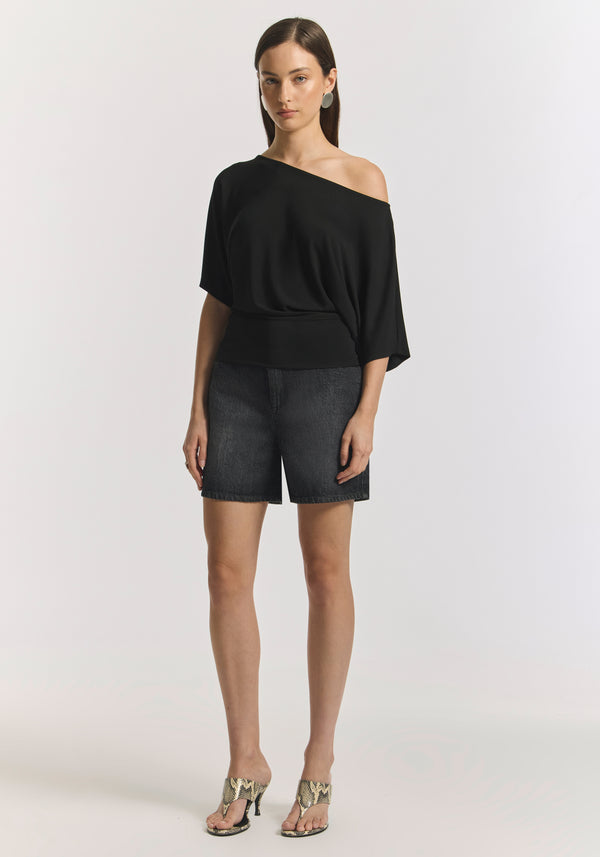 Stingray Short